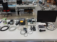 Partij diverse apparatuur - afbeelding 1 van  9