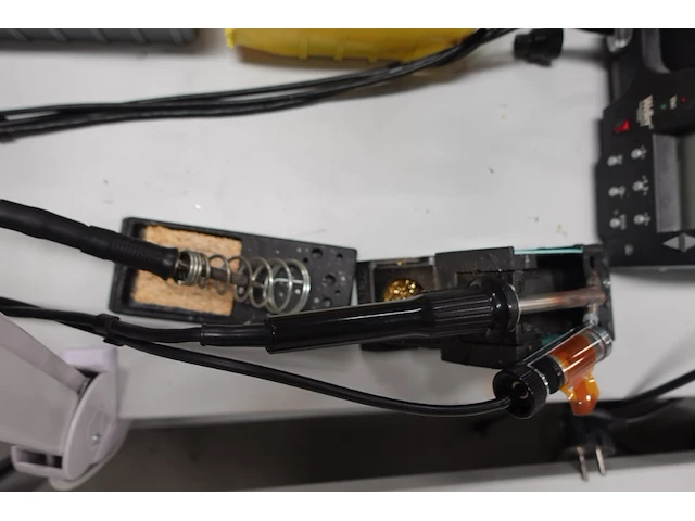 Partij diverse apparatuur - afbeelding 7 van  7