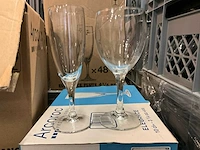 Partij diverse arcoroc wijn- en champagneglazen ( circa 770x) - afbeelding 1 van  12