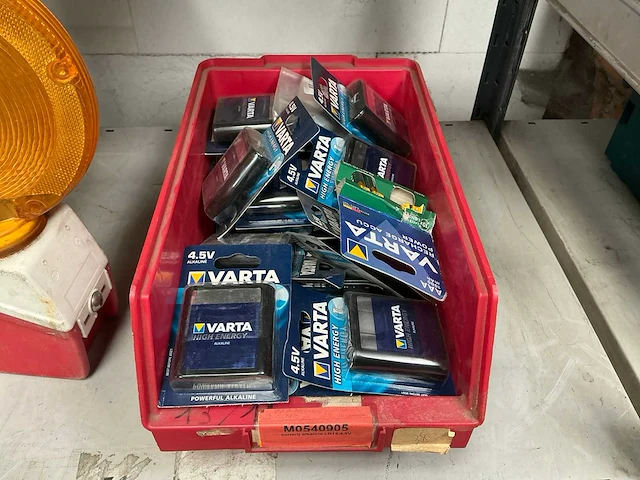 Partij diverse batterijen - afbeelding 4 van  5