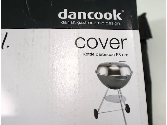 Partij diverse bbq covers - afbeelding 3 van  4