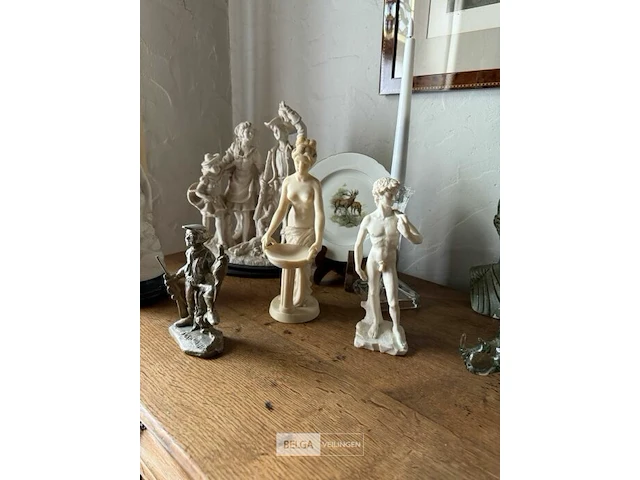 Partij diverse beeldjes - afbeelding 3 van  5