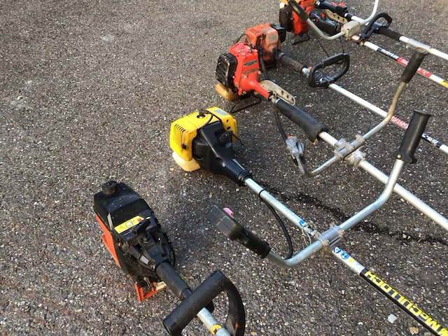 Partij diverse benzine bosmaaiers (6x) - afbeelding 9 van  9