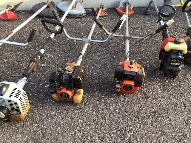 Partij diverse benzine bosmaaiers (7x) - afbeelding 4 van  8