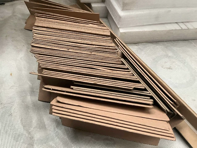 Partij diverse beschermingsmaterialen voor inpak - afbeelding 3 van  6