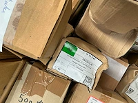 Partij diverse bevestigingsmaterialen - afbeelding 7 van  7