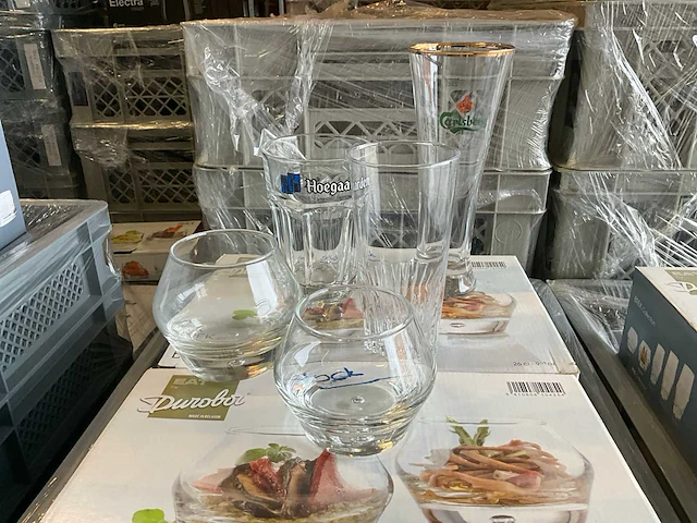 Partij diverse bier- en amuse glazen ( circa 570x ) - afbeelding 1 van  20