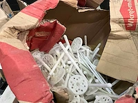 Partij diverse bouw- en bevestigingsmateriaal - afbeelding 4 van  7