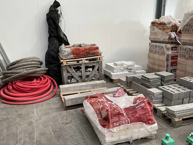 Partij diverse bouwmaterialen - afbeelding 3 van  8