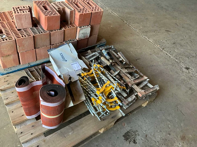 Partij diverse bouwmaterialen - afbeelding 2 van  6
