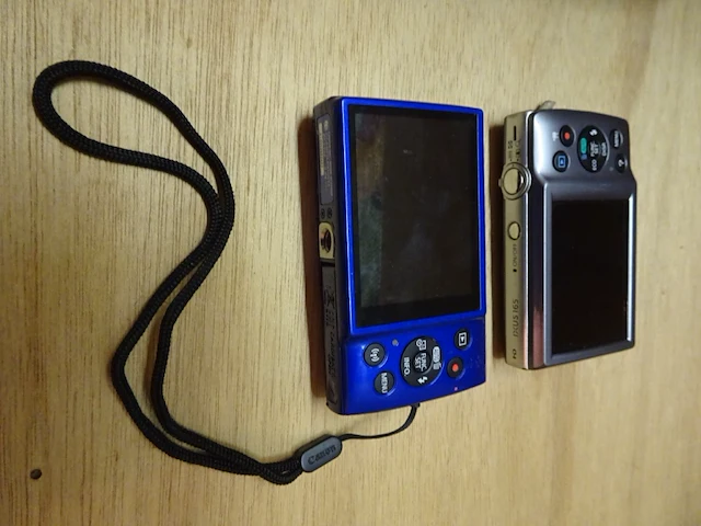 Partij diverse camera's - afbeelding 9 van  9