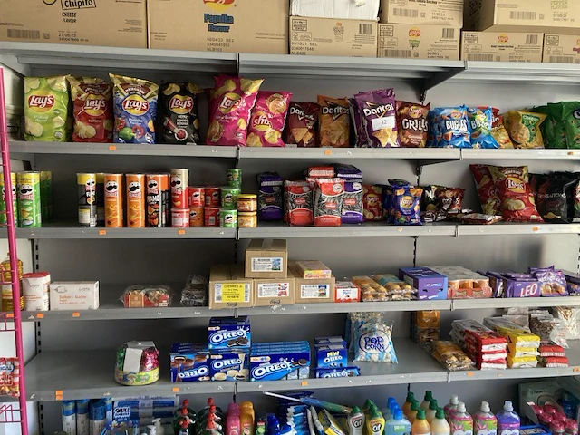 Partij diverse chips - afbeelding 1 van  8