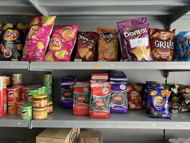 Partij diverse chips - afbeelding 3 van  8