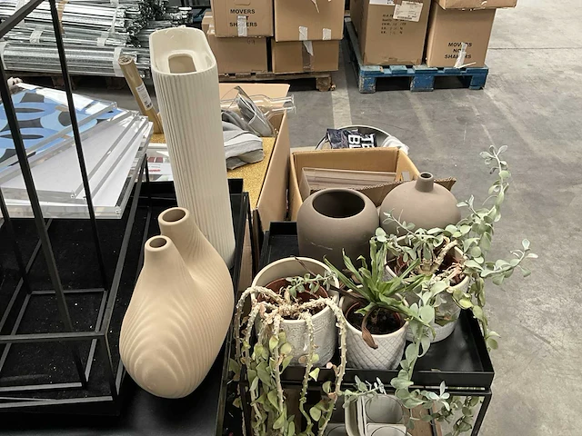 Partij diverse decoratie en servies - afbeelding 15 van  20