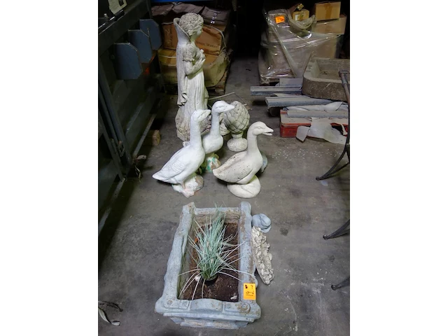 Partij diverse decoratie - afbeelding 1 van  3