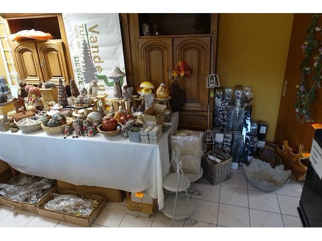 Partij diverse decoratie - afbeelding 1 van  8