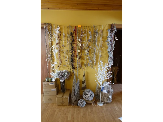 Partij diverse decoratie - afbeelding 1 van  8