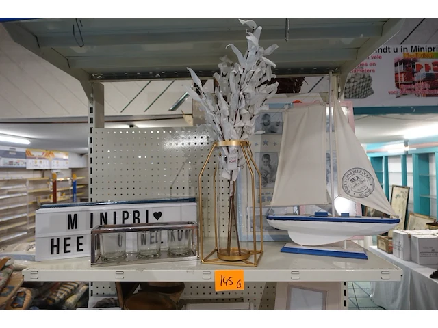 Partij diverse decoratie - afbeelding 4 van  4