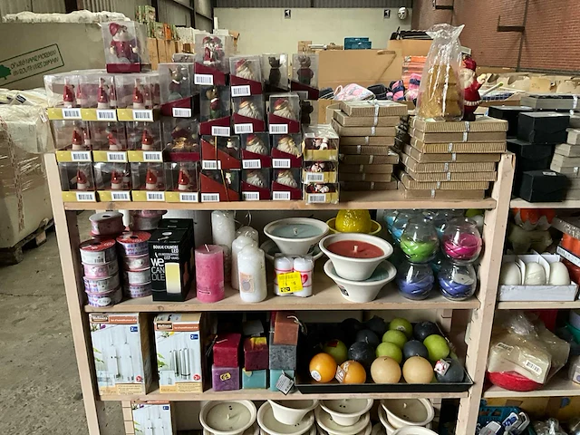 Partij diverse decoratie - afbeelding 7 van  30