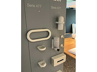 Partij diverse douche- en badkamergarnituren (70x) - afbeelding 2 van  21