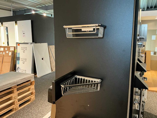 Partij diverse douche- en badkamergarnituren (70x) - afbeelding 4 van  21