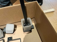 Partij diverse douche- en badkamergarnituren (70x) - afbeelding 10 van  21