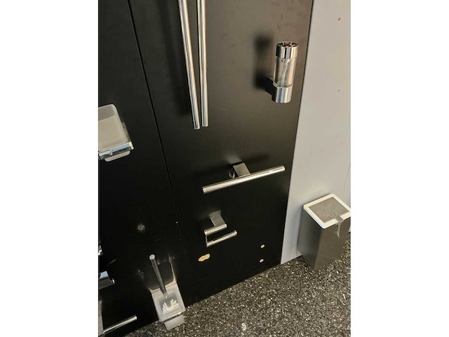 Partij diverse douche- en badkamergarnituren (70x) - afbeelding 19 van  21