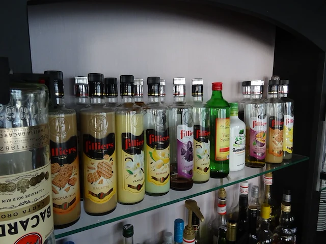 Partij diverse dranken - afbeelding 8 van  16