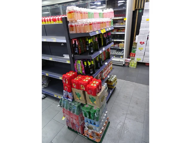 Partij diverse dranken - afbeelding 11 van  49