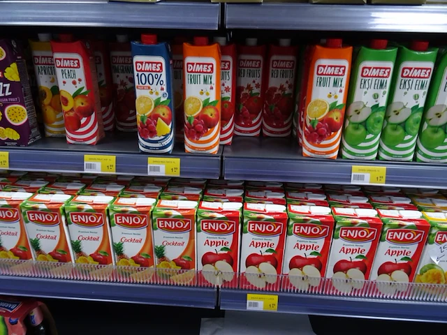 Partij diverse dranken - afbeelding 49 van  49