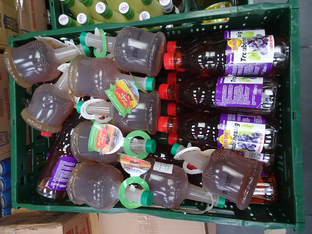 Partij diverse frisdrankenergy drank/water - afbeelding 7 van  8