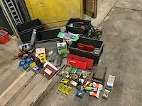 Partij diverse gereedschappen - afbeelding 1 van  30