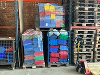 Partij diverse grijpbakjes - afbeelding 1 van  5
