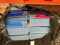 Partij diverse grijpbakjes - afbeelding 1 van  5