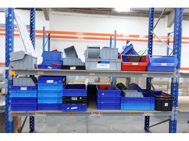 Partij diverse grijpbakken - afbeelding 1 van  2