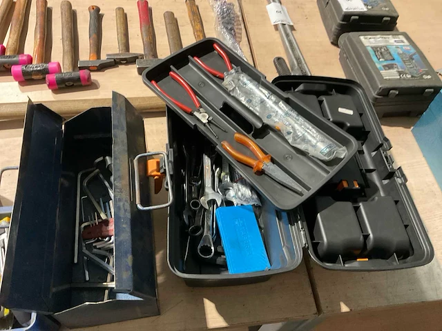 Partij diverse handgereedschap - afbeelding 4 van  5