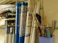 Partij diverse horramen en deuren - afbeelding 2 van  6