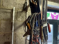 Partij diverse hout- en metaal handzagen. - afbeelding 2 van  2