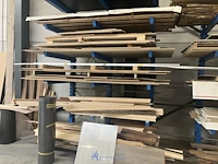 Partij diverse hout restanten - afbeelding 1 van  5