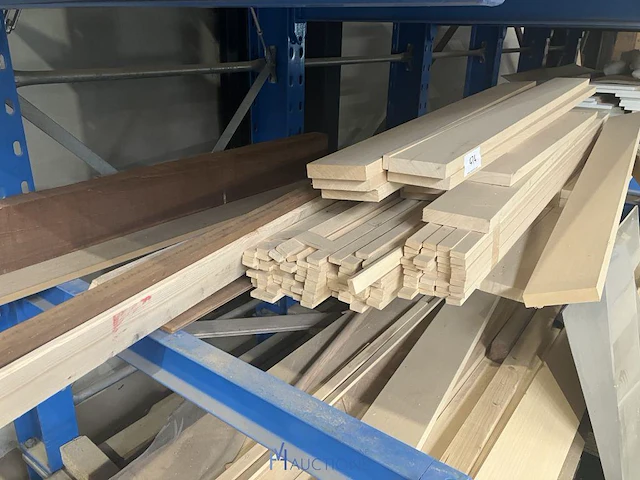 Partij diverse hout restanten - afbeelding 3 van  5