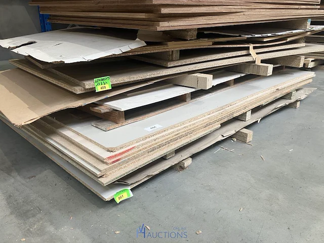 Partij diverse houten platen - afbeelding 1 van  4