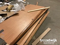 Partij diverse houten platen/planken/ profielen - afbeelding 7 van  11