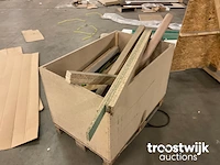 Partij diverse houten platen/planken/ profielen - afbeelding 8 van  11