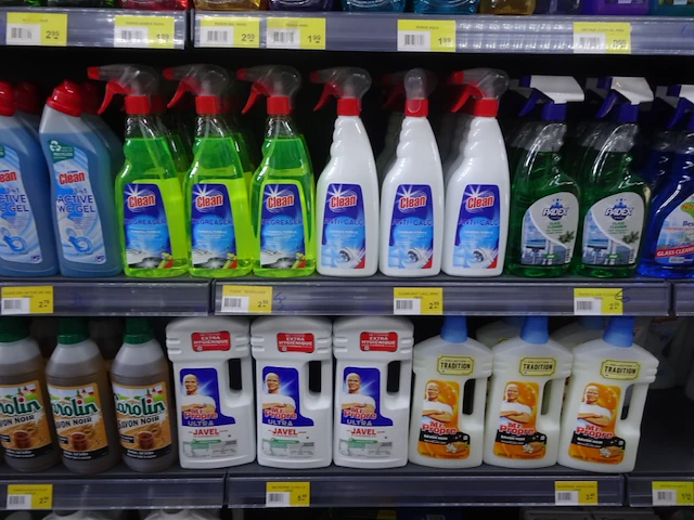 Partij diverse huishoudproducten en verzorgingsproducten - afbeelding 7 van  20