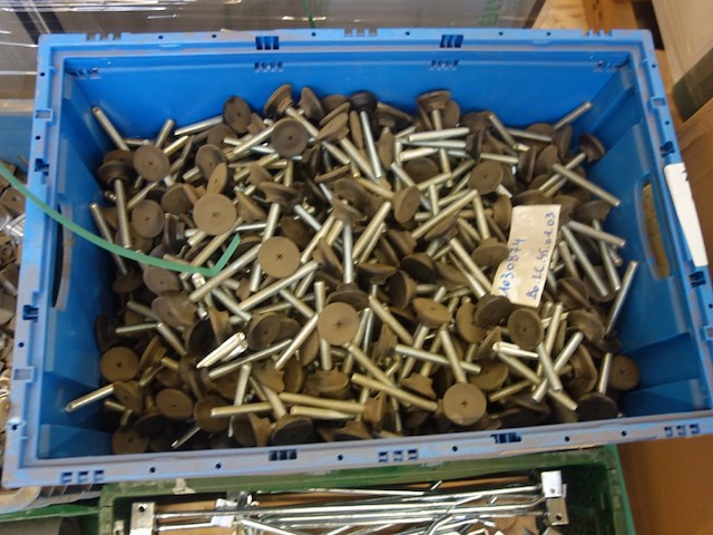 Partij diverse ijzerwaren - afbeelding 4 van  20