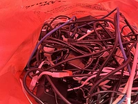 Partij diverse it-materialen, kabels en toebehoren - afbeelding 13 van  14