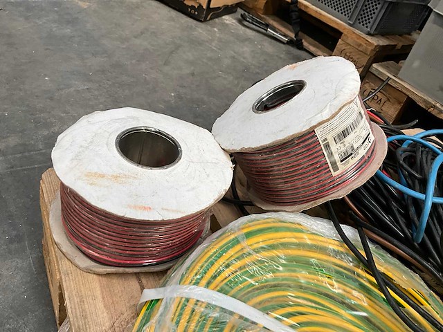 Partij diverse kabels - afbeelding 12 van  17