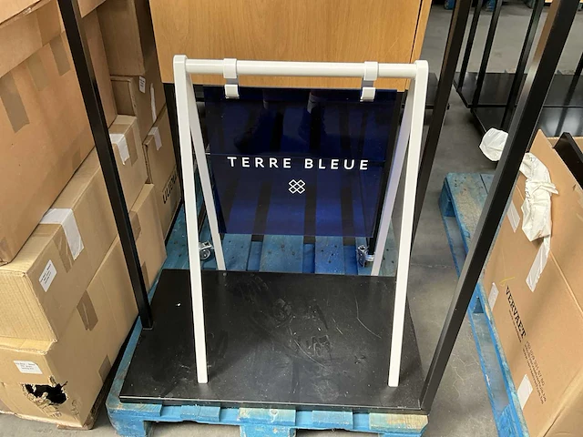 Partij diverse kapstokken wo terre bleue + metalen kledingrek - afbeelding 12 van  12
