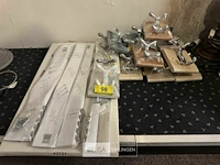 Partij diverse kapstokken - afbeelding 1 van  5