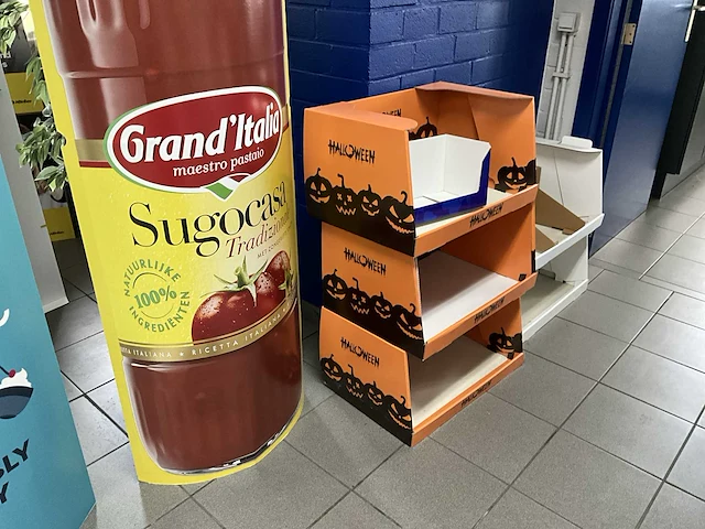 Partij diverse kartonnen displays en verpakkingen - afbeelding 14 van  20